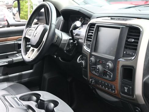 Used 2013 RAM 2500 Laramie w/ Convenience Group AWD/4WD image 28