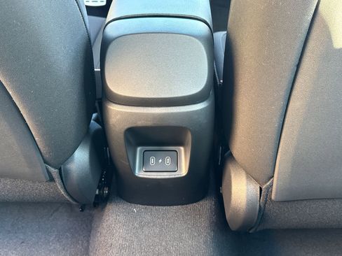 New 2026 Hyundai Elantra Sport image 24