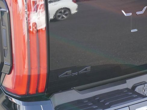 New 2025 Toyota Tundra Platinum image 11