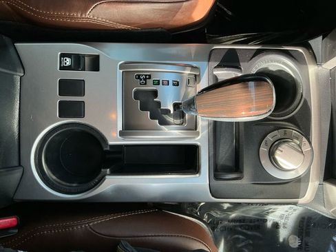 Used 2021 Toyota 4Runner Limited image 17