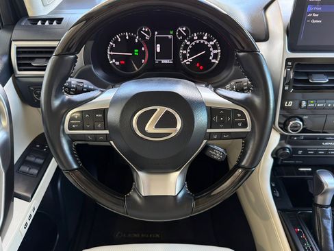 Certified 2023 Lexus GX 460 Premium w/ Premium Package AWD/4WD image 18