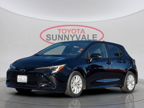 Certified 2023 Toyota Corolla SE image 2