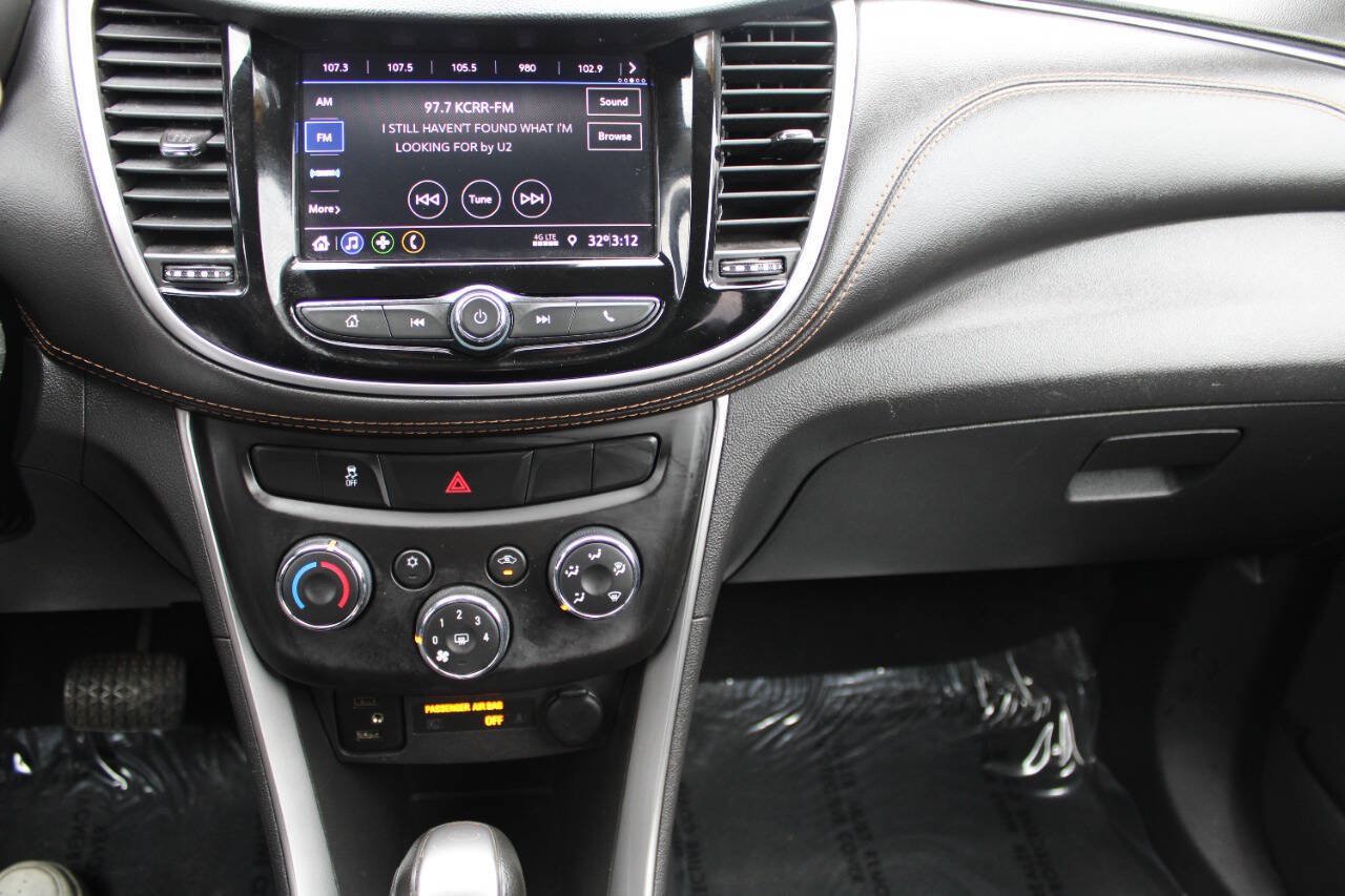 Used 2021 Chevrolet Trax LT AWD/4WD image 13