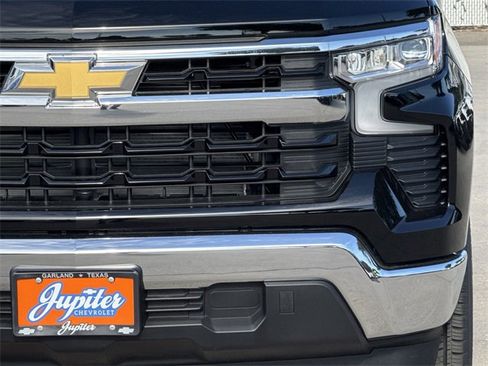 New 2026 Chevrolet Silverado 1500 LT w/ Convenience Package II image 9