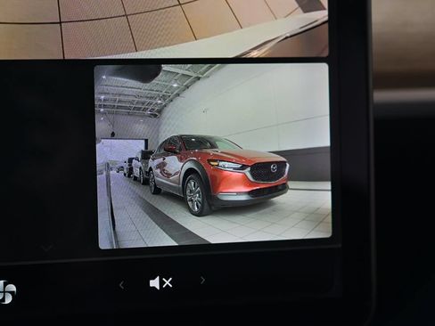 Used 2020 Tesla Model Y Long Range AWD/4WD image 31