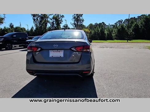 Used 2025 Nissan Versa S w/ Trunk Package image 29