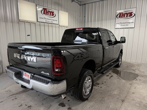 Used 2025 RAM 2500 Tradesman AWD/4WD image 3