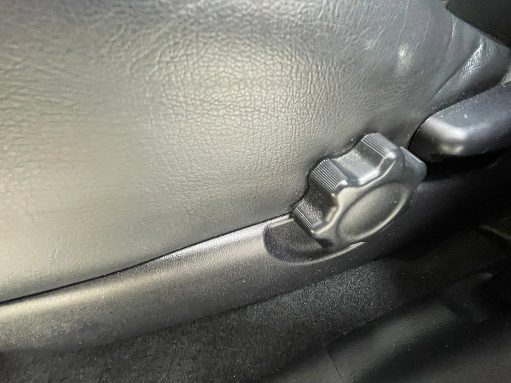 Used 2019 Toyota Tacoma Limited AWD/4WD image 16