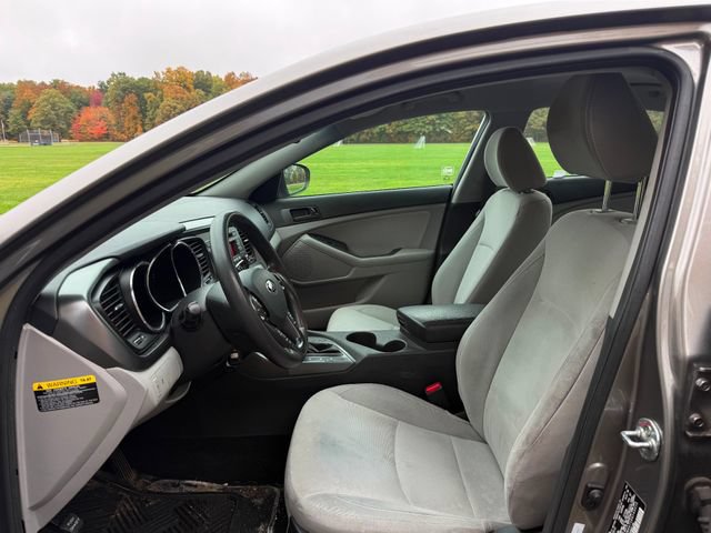Used 2013 Kia Optima LX FWD image 7