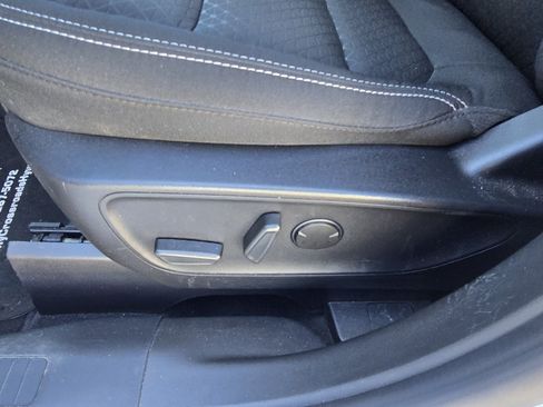 Used 2024 Ford Escape Active w/ Tech Pack #1 AWD/4WD image 17