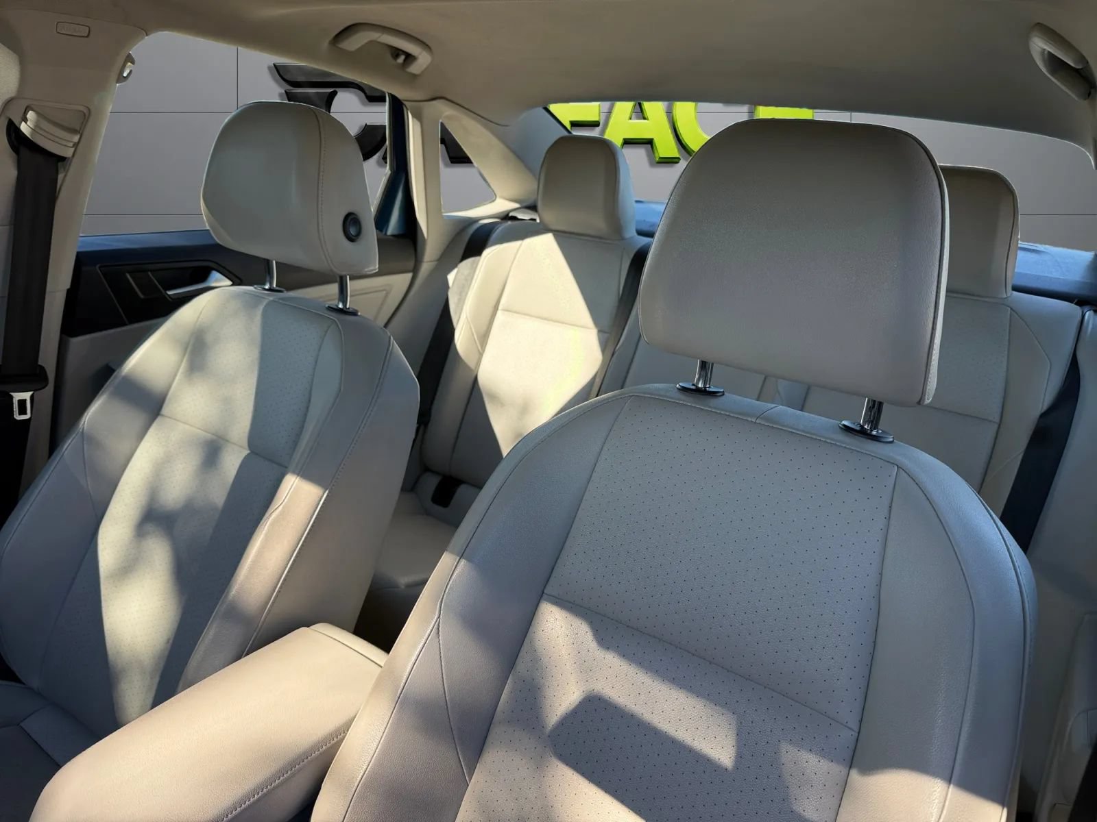 Used 2019 Volkswagen Jetta SE FWD image 37