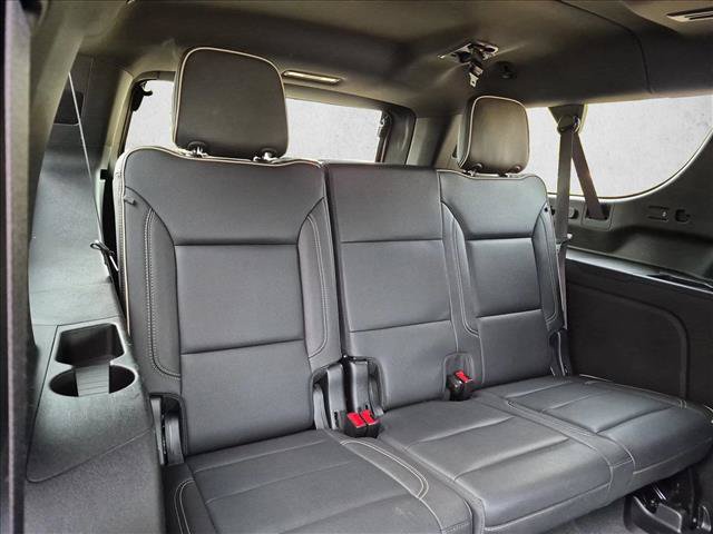 Used 2022 GMC Yukon XL SLT w/ SLT Premium Package AWD/4WD image 19