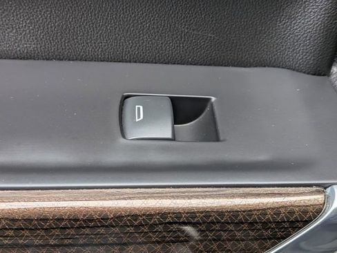 Used 2021 Chevrolet Silverado 1500 LT Trail Boss w/ Convenience Package II image 30