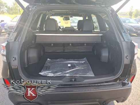 New 2025 Subaru Forester Touring image 5