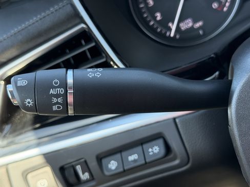 Certified 2024 Cadillac XT6 Premium Luxury w/ Platinum Package image 28