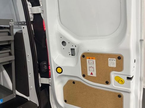 Used 2020 Ford Transit Connect XL image 24