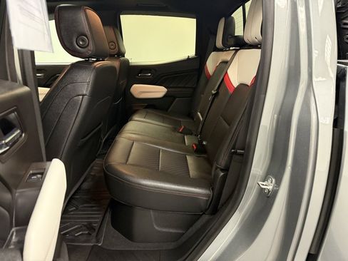 Used 2024 GMC Canyon AT4X w/ AT4X AEV Edition image 19