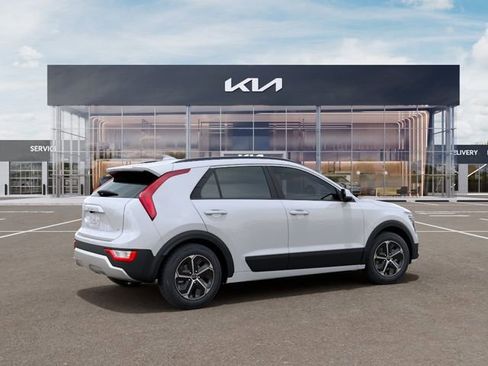 New 2026 Kia Niro LX FWD image 6