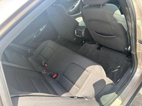 Used 2024 Chevrolet Malibu LT FWD image 17