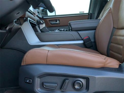 Used 2025 Toyota Tundra 1794 Edition image 12