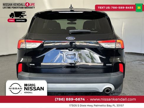 Used 2021 Ford Escape SE w/ Cold Weather Package image 10