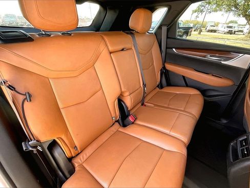 Used 2020 Cadillac XT5 Premium Luxury image 22