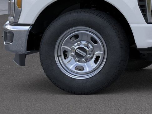 New 2026 Ford F350 XL w/ XL Chrome Package image 19