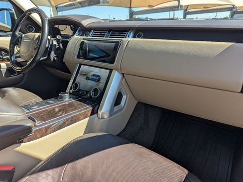 Used 2019 Land Rover Range Rover Long Wheelbase Supercharged AWD/4WD image 23