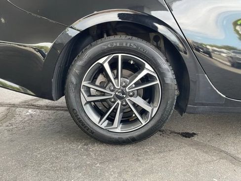 Used 2023 Kia Forte LXS FWD image 32