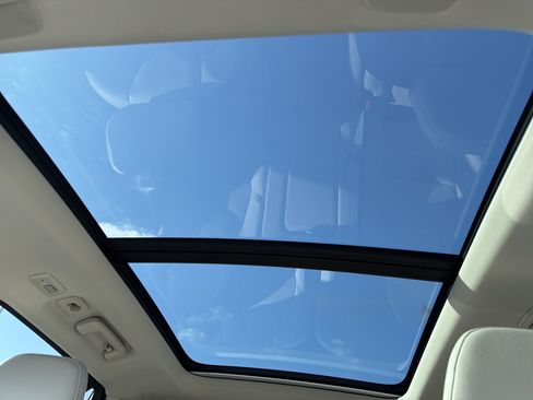 Certified 2023 Volvo XC90 B5 Core w/ Protection Package Premier image 28