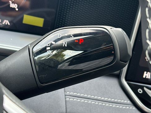 New 2026 Volkswagen Tiguan SE image 20