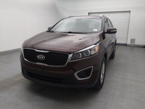 Used 2018 Kia Sorento LX image 15