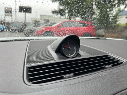 Used 2018 Porsche Panamera 4S image 41