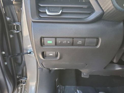 Certified 2024 Nissan Sentra S image 17