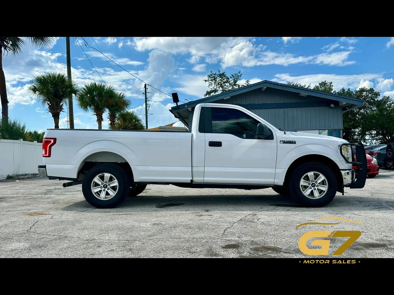 Used 2017 Ford F150 XL w/ Equipment Group 101A Mid RWD image 4