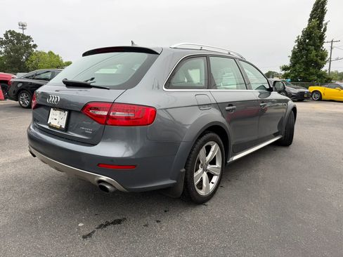 Used 2013 Audi A4 Premium Plus w/ Premium Plus Pkg AWD/4WD image 3