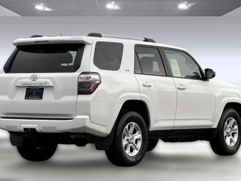 Used 2024 Toyota 4Runner SR5 image 8