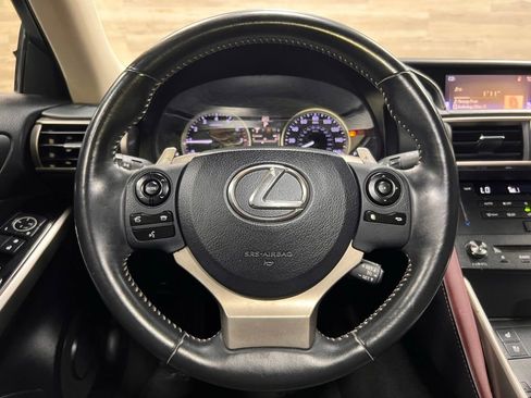 Used 2015 Lexus IS 250 image 19