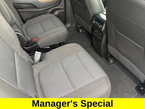 Used 2023 GMC Acadia SLE w/ Driver Convenience Package FWD image 37
