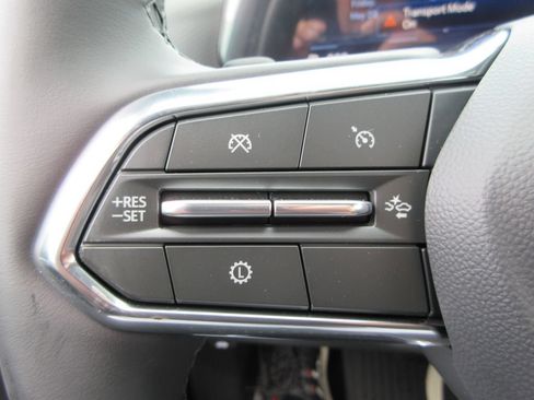 New 2026 Chevrolet Equinox LT w/ LPO, Floor Liner Package FWD image 23
