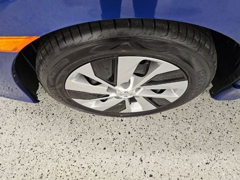 Used 2019 Honda Civic LX image 38