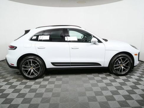 New 2026 Porsche Macan AWD/4WD image 29