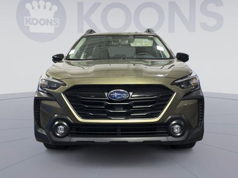 Used 2025 Subaru Outback Onyx Edition AWD/4WD image 11
