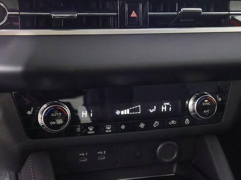 New 2026 Mitsubishi Outlander SE image 49