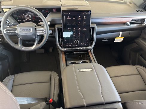New 2026 GMC Yukon Denali w/ Sun & Power Step Package image 27