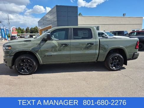New 2026 RAM 1500 4x4 Crew Cab image 3