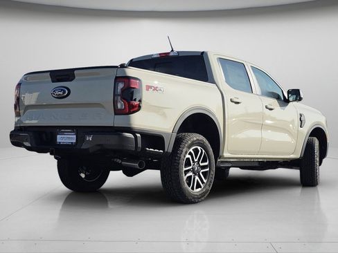 New 2025 Ford Ranger Lariat w/ FX4 Off-Road Package image 23