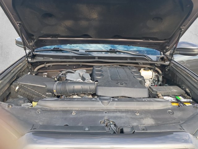 Used 2015 Toyota 4Runner SR5 RWD image 23