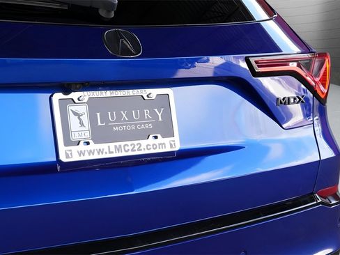 Used 2022 Acura MDX A-Spec image 15