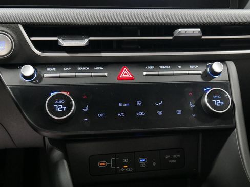 Used 2024 Hyundai Sonata SEL w/ Convenience Package image 25